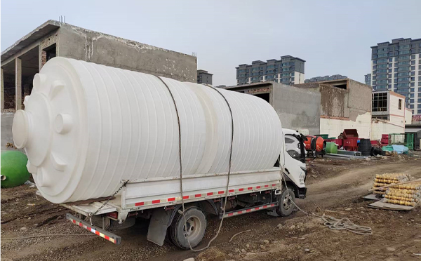 PE文殊镇塑料大桶运输中