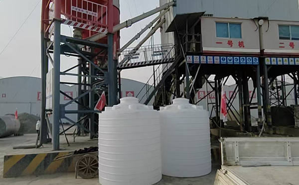 文殊镇立式运输桶交付案例｜全新PE材质 · 多行业适配 · 批量稳定供应